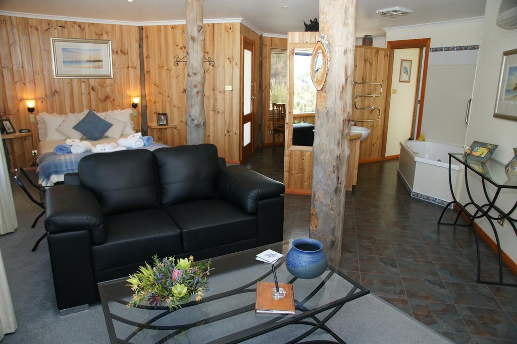 Bed In The Treetops B&B St Helens Habitación foto