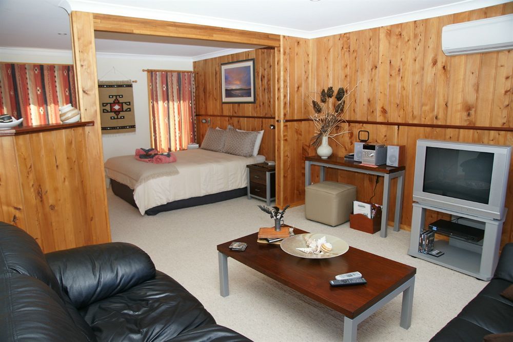 Bed In The Treetops B&B St Helens Exterior foto